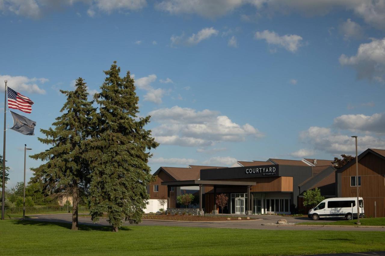 Hotel Courtyard By Marriott Lansing Extérieur photo